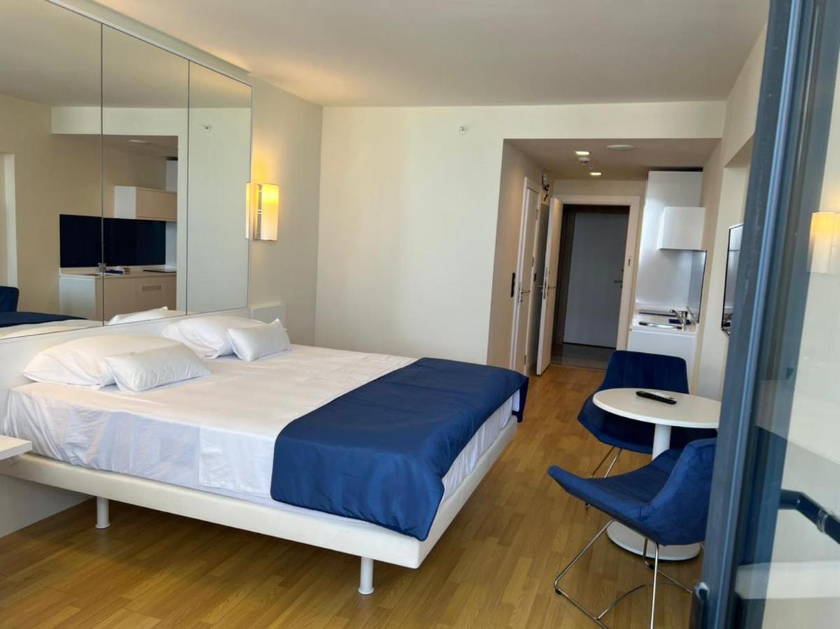 Orbi City Lux Apartment 바투미 외부 사진